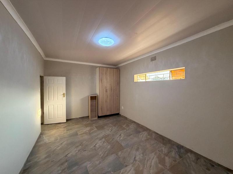 5 Bedroom Property for Sale in Three Rivers Gauteng