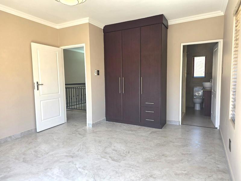 To Let 3 Bedroom Property for Rent in Chancliff Ridge Gauteng