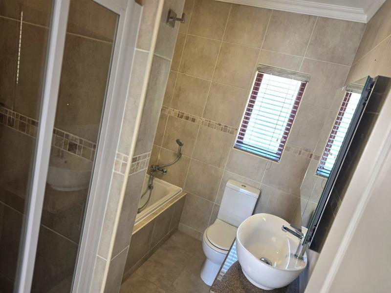 To Let 3 Bedroom Property for Rent in Chancliff Ridge Gauteng