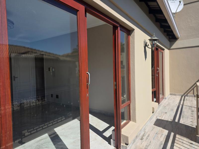 To Let 3 Bedroom Property for Rent in Chancliff Ridge Gauteng