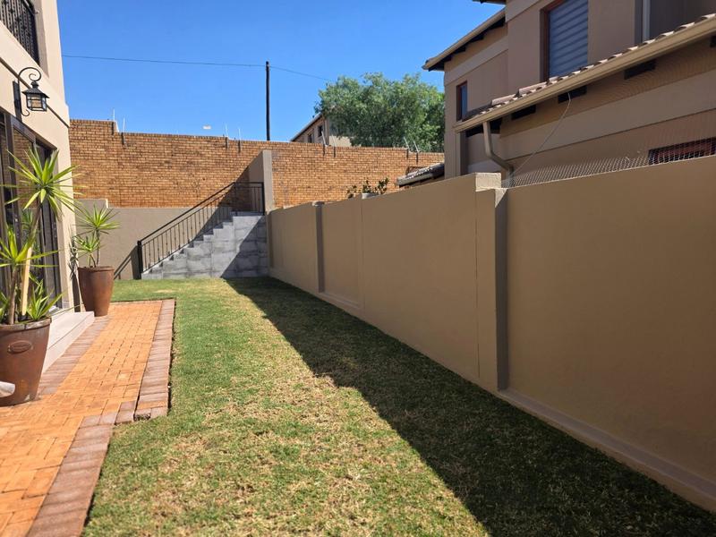 To Let 3 Bedroom Property for Rent in Chancliff Ridge Gauteng