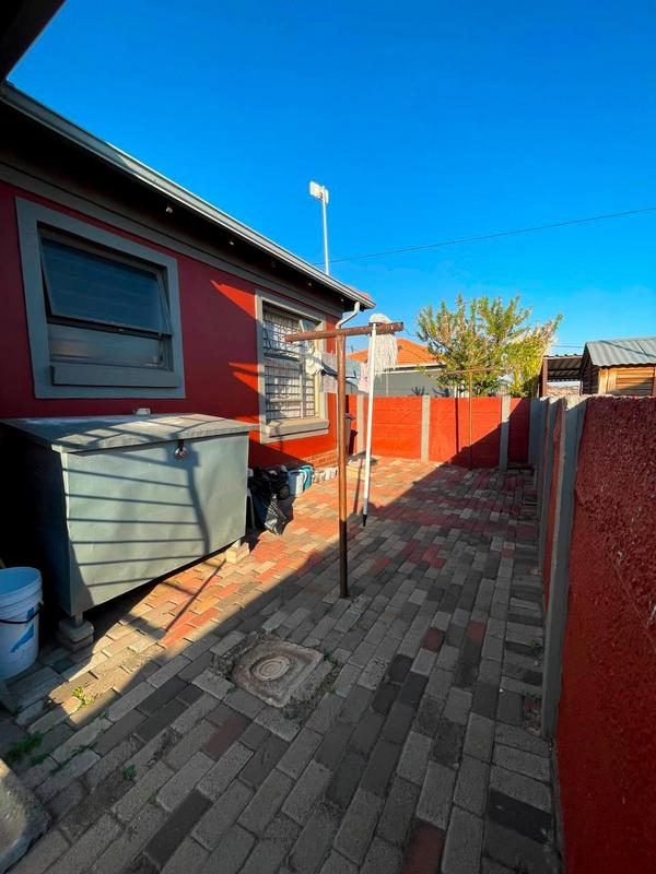 3 Bedroom Property for Sale in Witpoortjie Gauteng