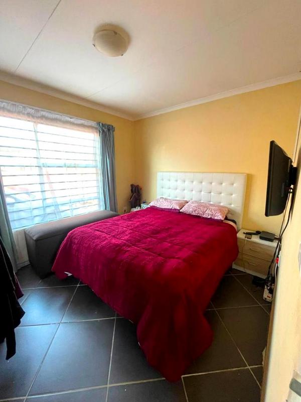 3 Bedroom Property for Sale in Witpoortjie Gauteng