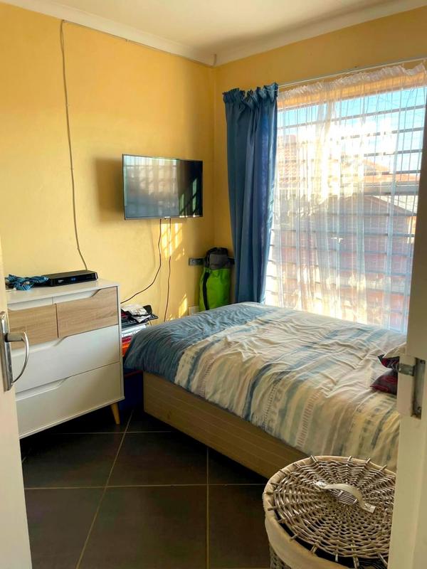 3 Bedroom Property for Sale in Witpoortjie Gauteng