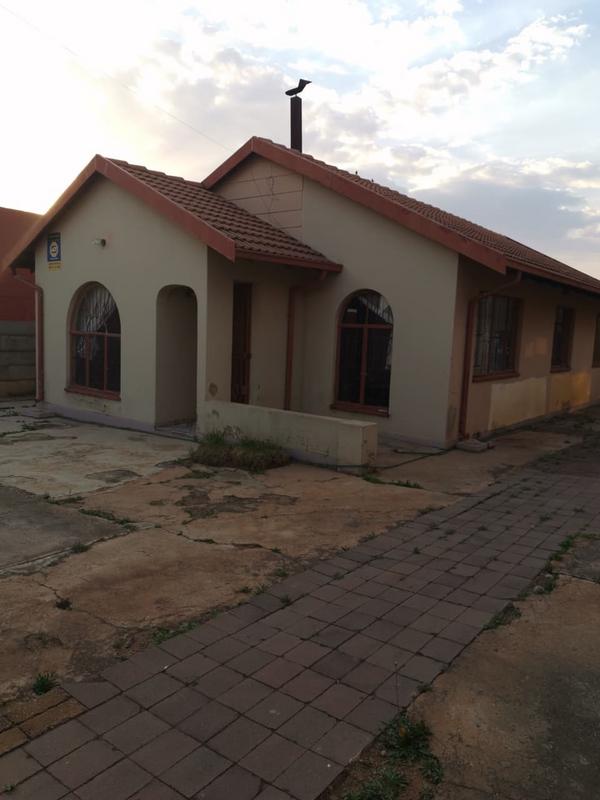To Let 3 Bedroom Property for Rent in Dobsonville Gauteng