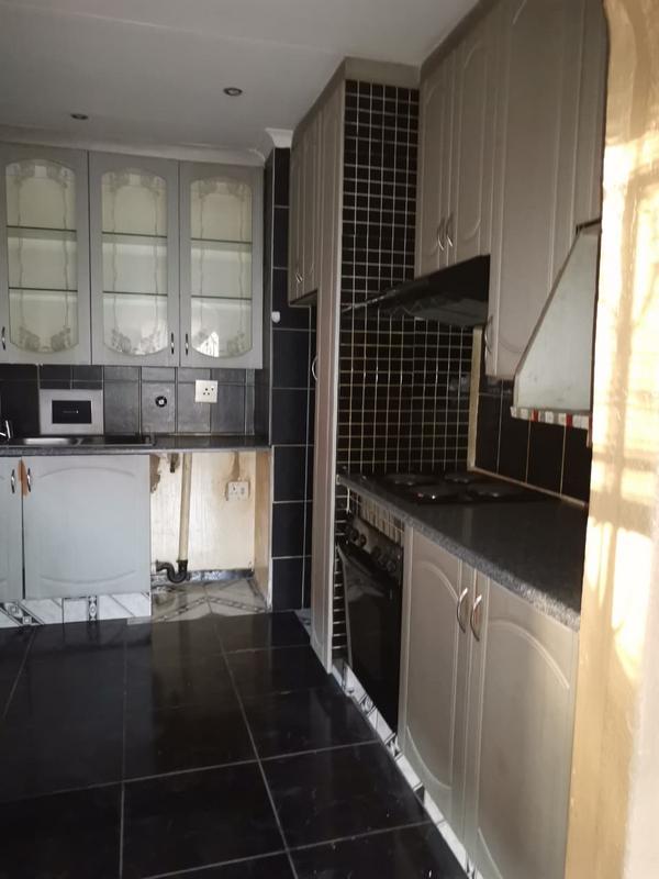 To Let 3 Bedroom Property for Rent in Dobsonville Gauteng