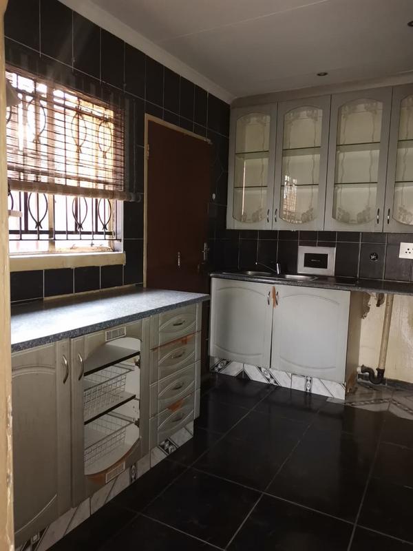To Let 3 Bedroom Property for Rent in Dobsonville Gauteng