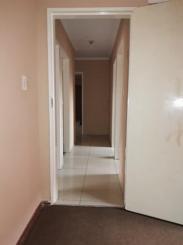 To Let 3 Bedroom Property for Rent in Dobsonville Gauteng