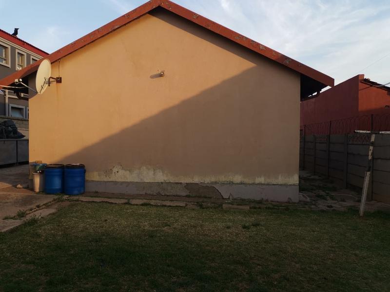 To Let 3 Bedroom Property for Rent in Dobsonville Gauteng