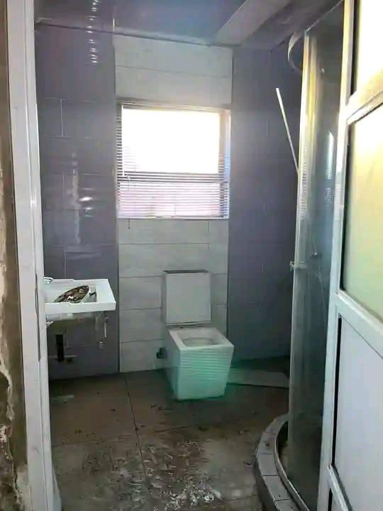 7 Bedroom Property for Sale in Spruit View Gauteng