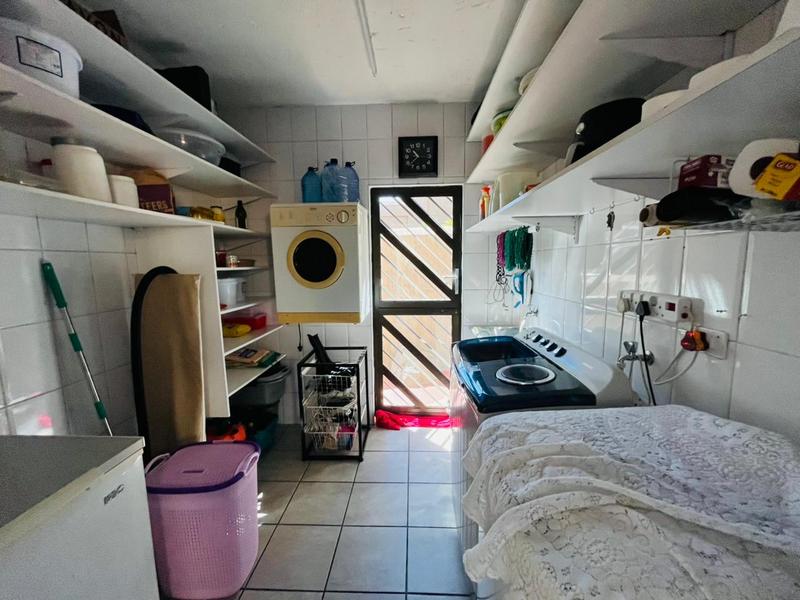 4 Bedroom Property for Sale in Bassonia Gauteng