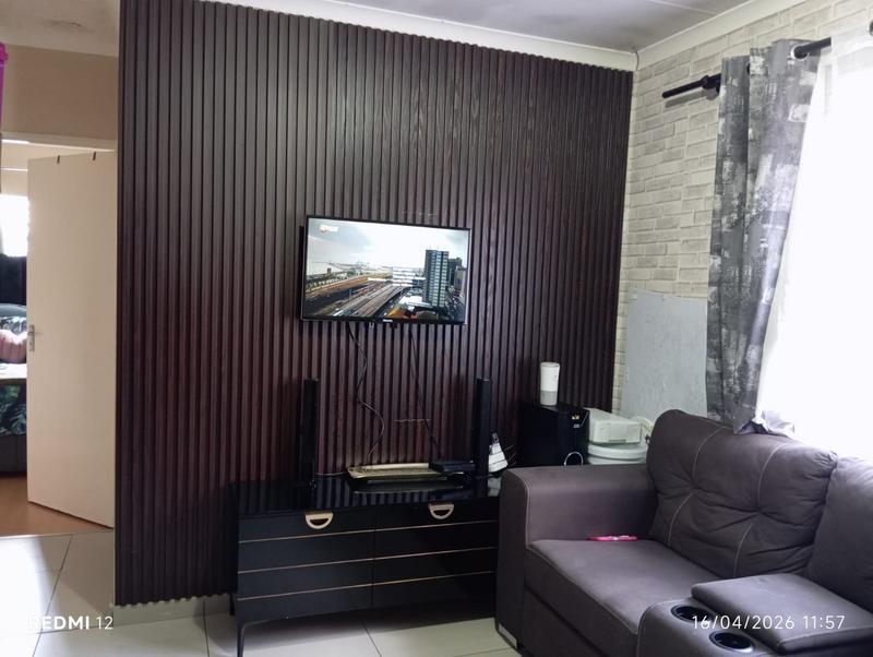 2 Bedroom Property for Sale in Tembisa Gauteng