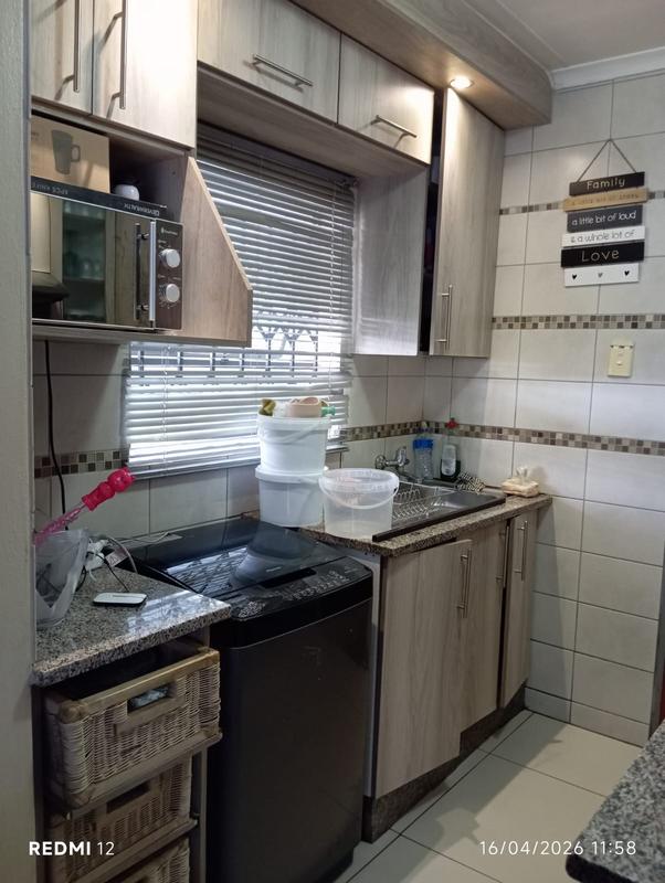 2 Bedroom Property for Sale in Tembisa Gauteng