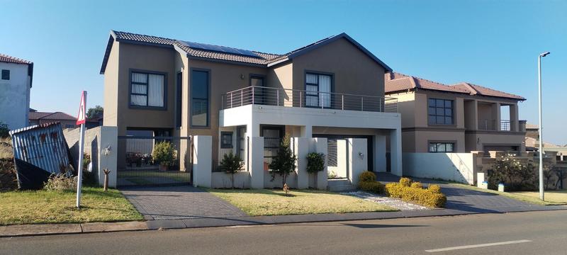 To Let 4 Bedroom Property for Rent in Wildtuinpark Gauteng