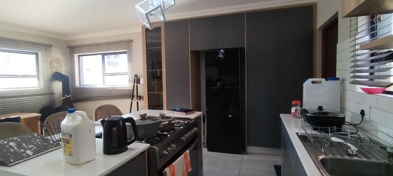 To Let 4 Bedroom Property for Rent in Wildtuinpark Gauteng