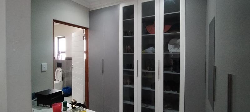 To Let 4 Bedroom Property for Rent in Wildtuinpark Gauteng