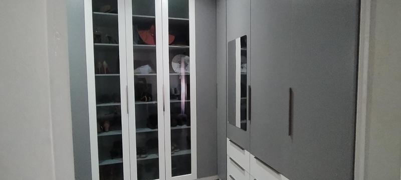 To Let 4 Bedroom Property for Rent in Wildtuinpark Gauteng