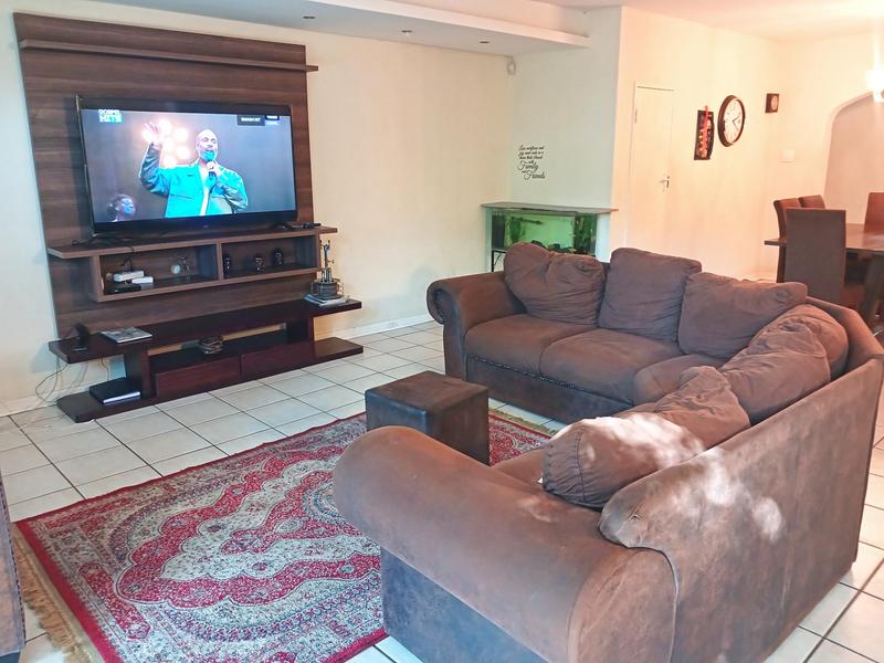3 Bedroom Property for Sale in Bramley Gauteng