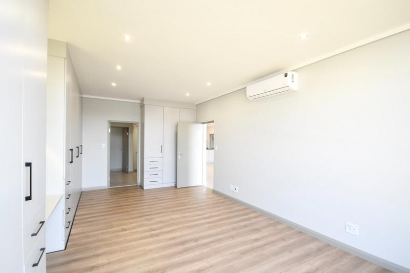 To Let 3 Bedroom Property for Rent in Midstream Estate Gauteng