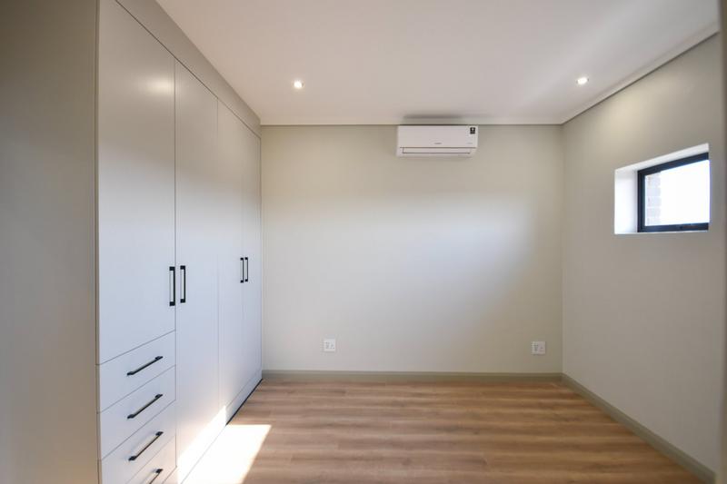To Let 3 Bedroom Property for Rent in Midstream Estate Gauteng