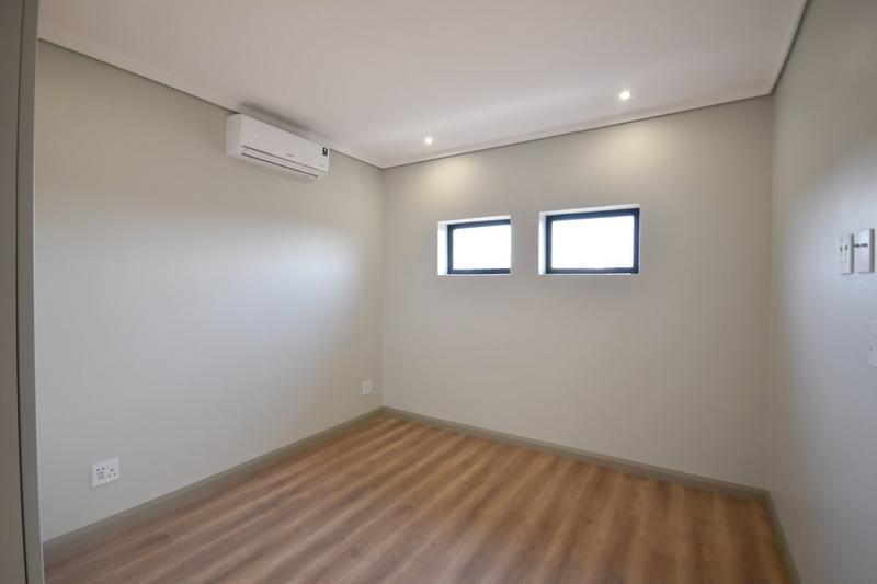 To Let 3 Bedroom Property for Rent in Midstream Estate Gauteng