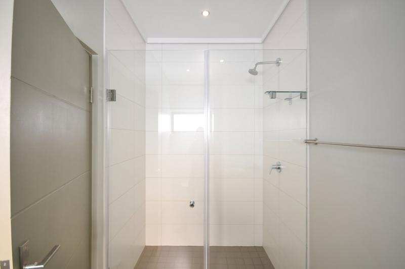 To Let 3 Bedroom Property for Rent in Midstream Estate Gauteng