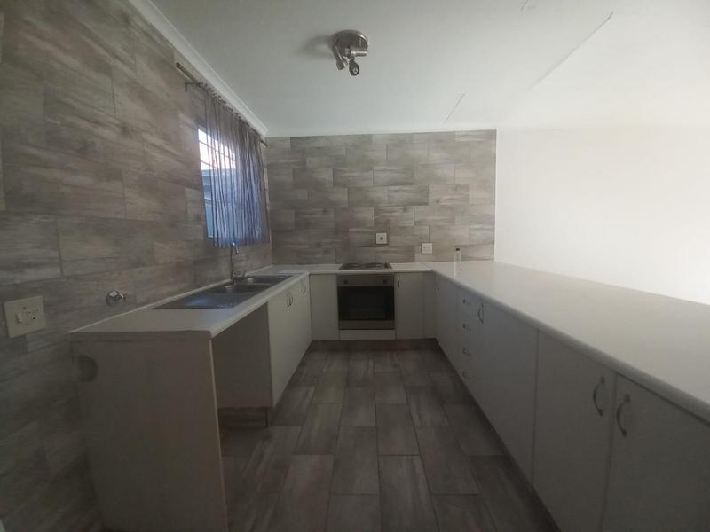 To Let 3 Bedroom Property for Rent in Wierda Park Gauteng