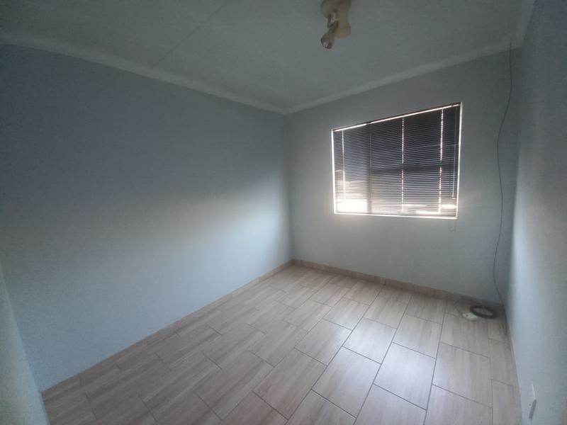 To Let 3 Bedroom Property for Rent in Wierda Park Gauteng