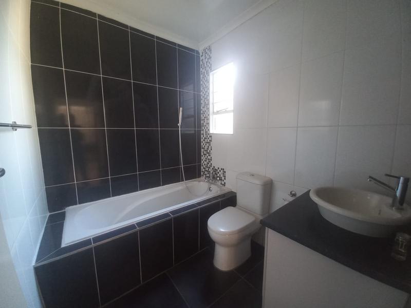 To Let 3 Bedroom Property for Rent in Wierda Park Gauteng
