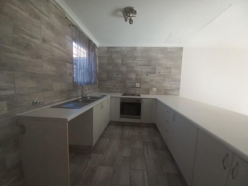 To Let 3 Bedroom Property for Rent in Wierda Park Gauteng