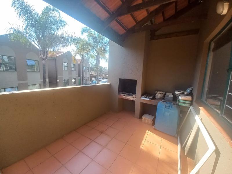 To Let 3 Bedroom Property for Rent in Wierda Park Gauteng