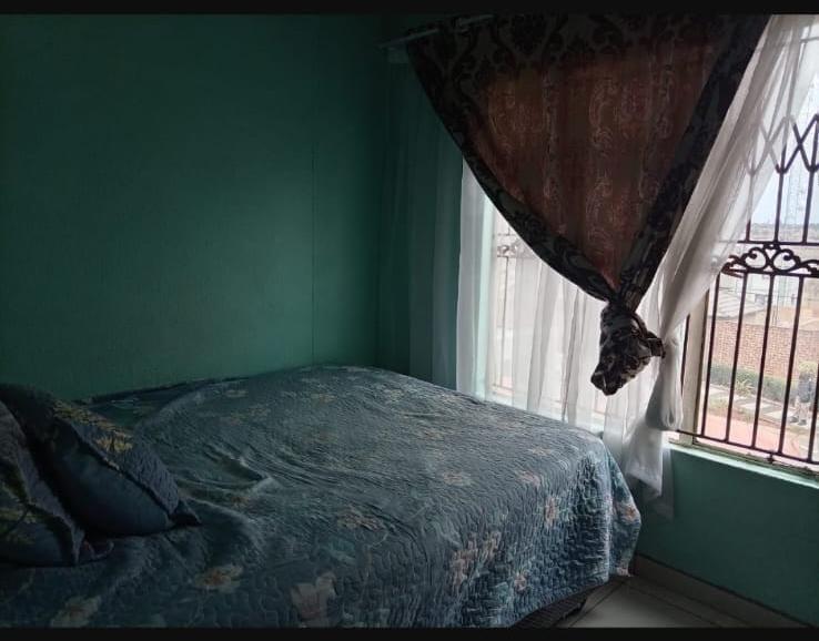 3 Bedroom Property for Sale in Clayville Gauteng
