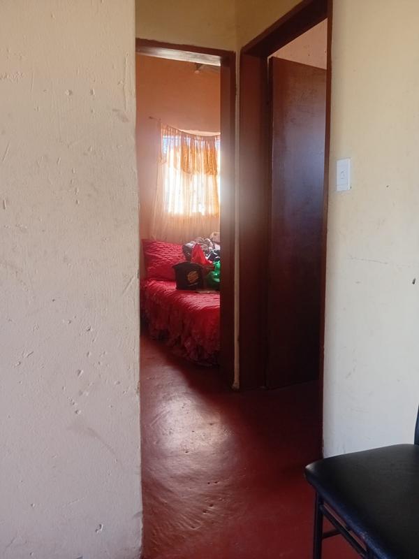 2 Bedroom Property for Sale in Tsakane Gauteng