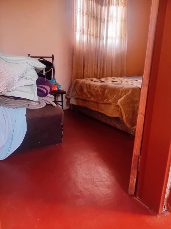 2 Bedroom Property for Sale in Tsakane Gauteng