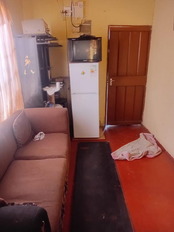 2 Bedroom Property for Sale in Tsakane Gauteng