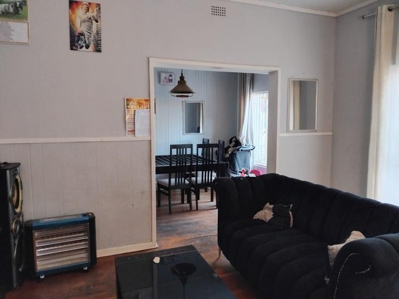 4 Bedroom Property for Sale in Malvern East Gauteng