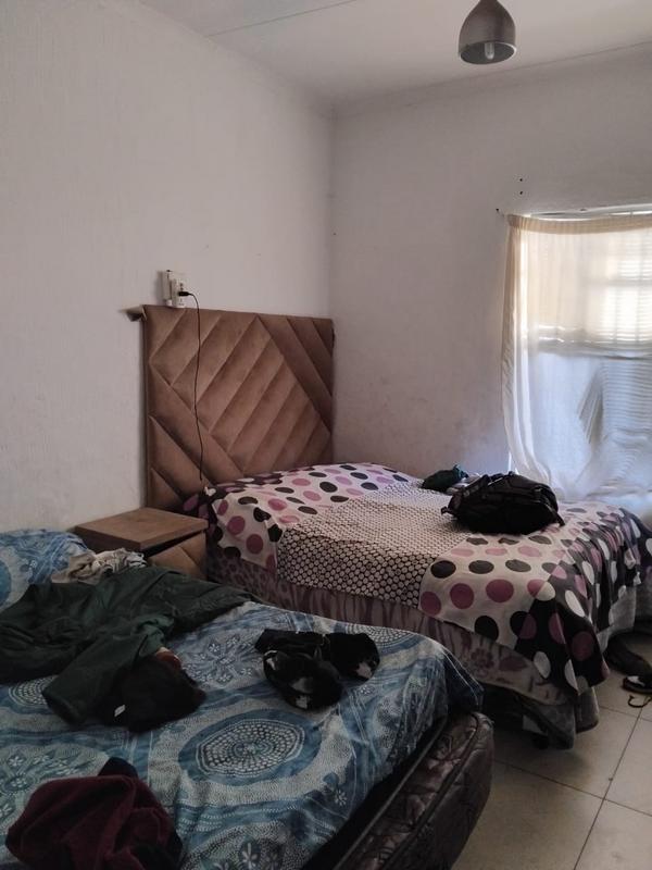 4 Bedroom Property for Sale in Malvern East Gauteng