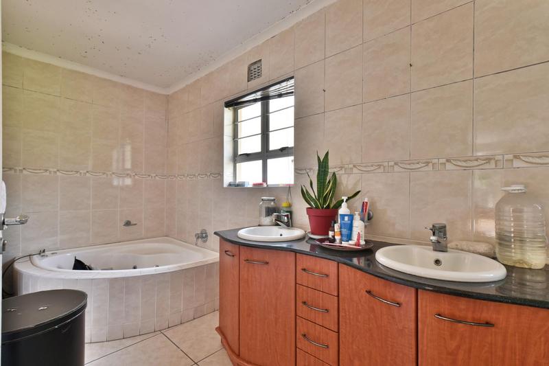 3 Bedroom Property for Sale in Randpark Ridge Gauteng