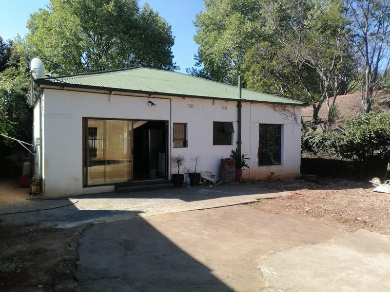 2 Bedroom Property for Sale in Westdene Gauteng