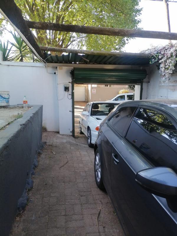 2 Bedroom Property for Sale in Westdene Gauteng