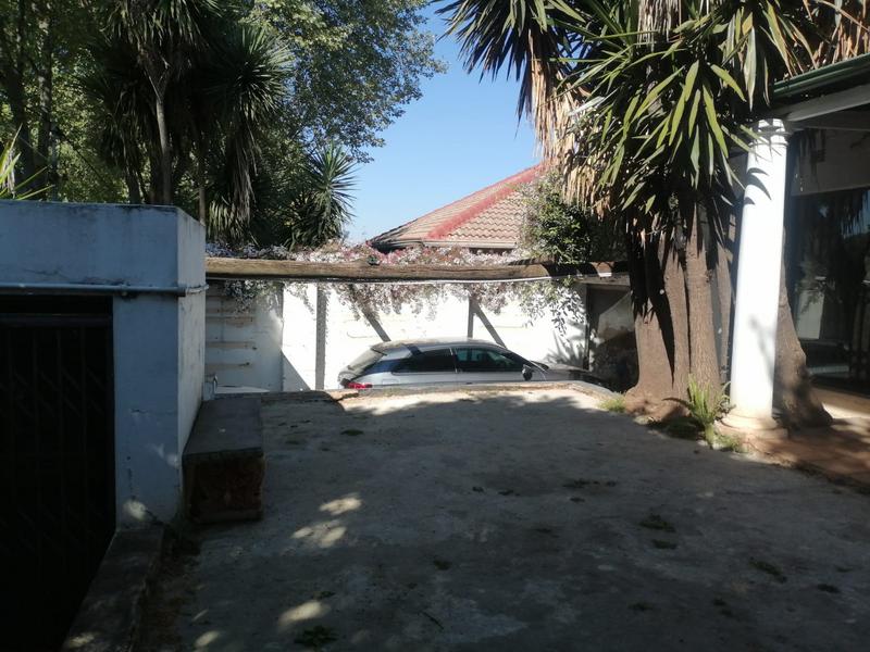 2 Bedroom Property for Sale in Westdene Gauteng