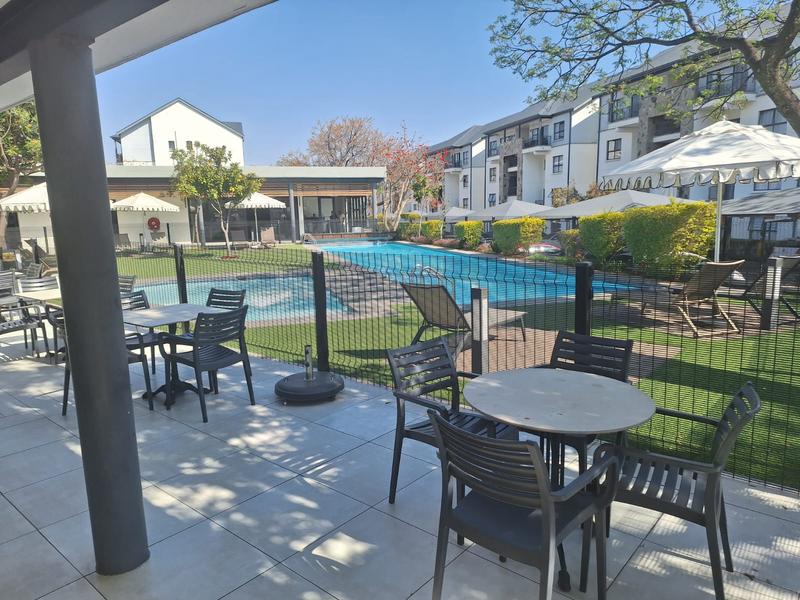 To Let 2 Bedroom Property for Rent in Crowthorne Gauteng