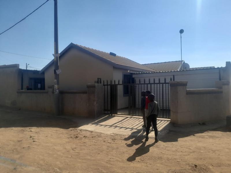 2 Bedroom Property for Sale in Palm Ridge Ext 2 Gauteng