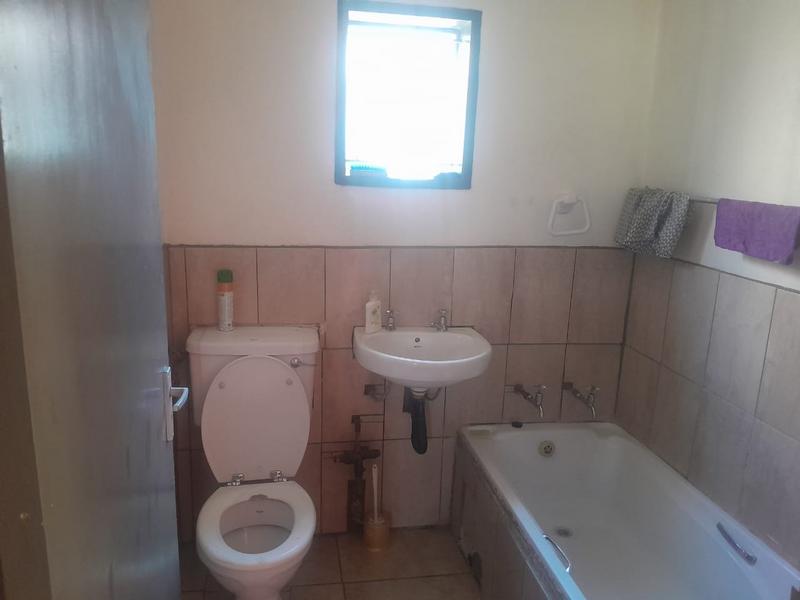 2 Bedroom Property for Sale in Palm Ridge Ext 2 Gauteng