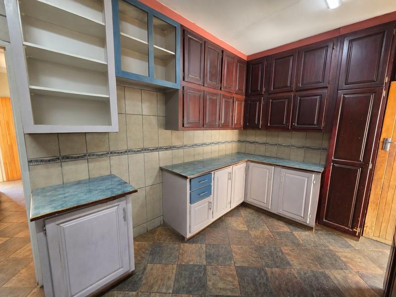 4 Bedroom Property for Sale in Elardus Park Gauteng