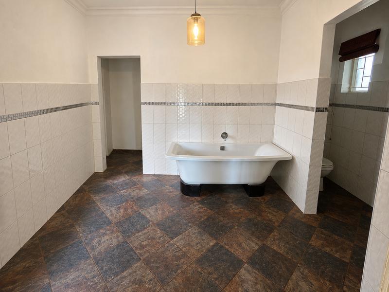 4 Bedroom Property for Sale in Elardus Park Gauteng