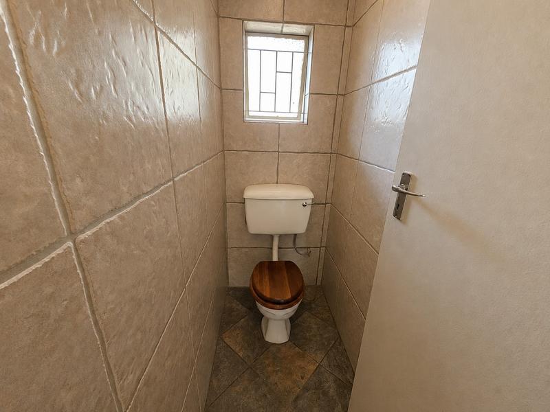 4 Bedroom Property for Sale in Elardus Park Gauteng