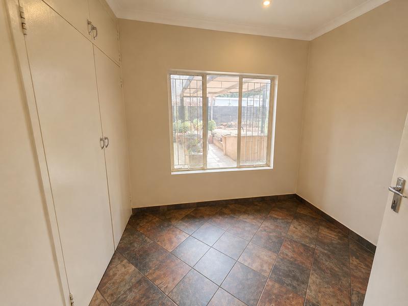 4 Bedroom Property for Sale in Elardus Park Gauteng