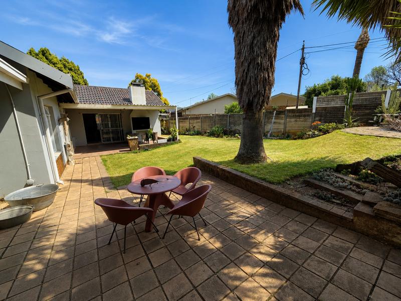 4 Bedroom Property for Sale in Elardus Park Gauteng