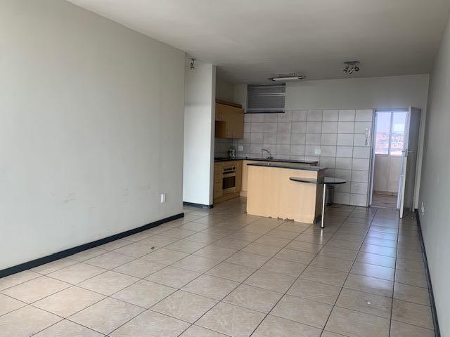 To Let 1 Bedroom Property for Rent in Elma Park Gauteng